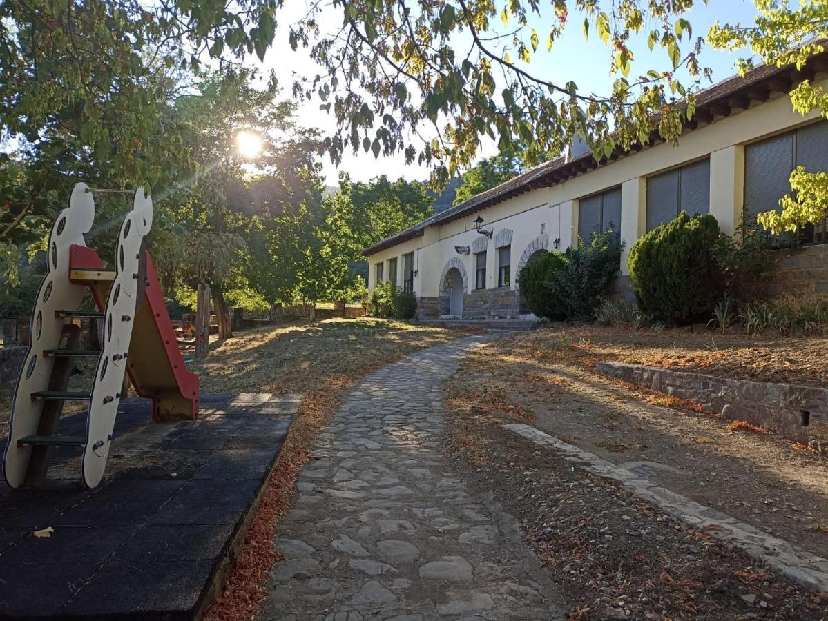 Albergue De Siresa Extérieur photo